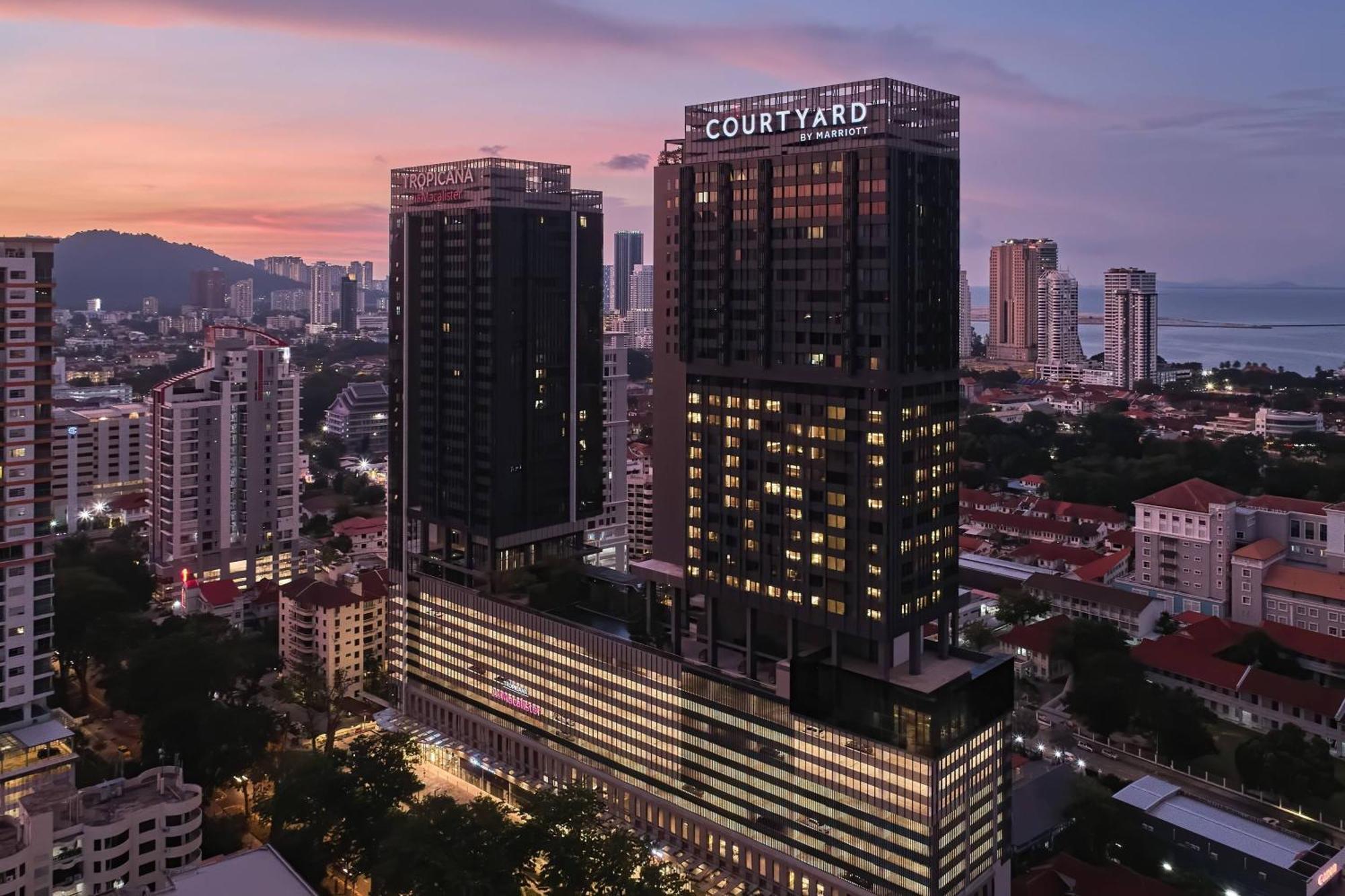 Hotel Courtyard By Marriott Penang Georgetown Exterior foto